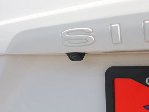 Used 2019 Toyota Sienna LE image 45