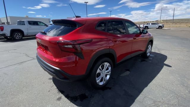 Certified 2026 Chevrolet Trax LS FWD image 8