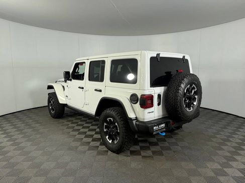 Used 2024 Jeep Wrangler Unlimited Rubicon 4xe AWD/4WD image 10