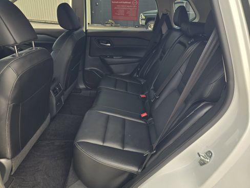 Certified 2023 Nissan Rogue SL AWD/4WD image 11