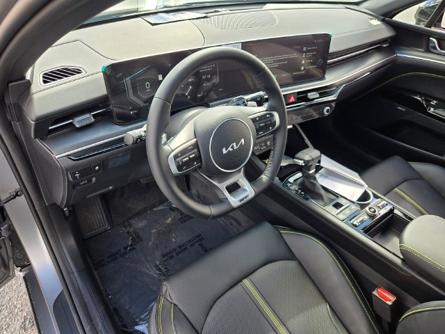 New 2027 Kia K5 GT w/ GT1 Package FWD image 8