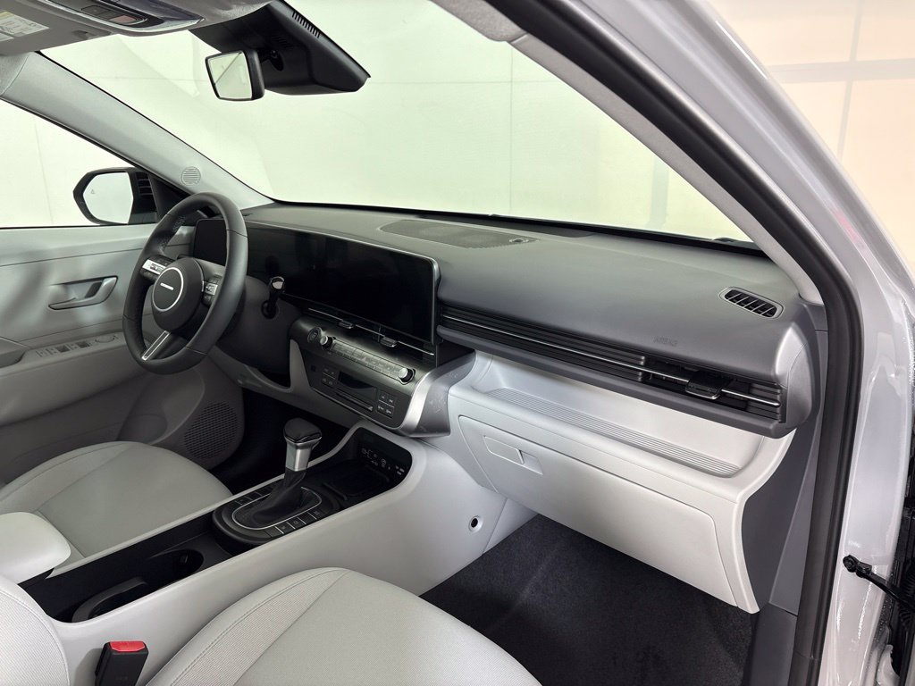 New 2027 Hyundai Kona SEL Sport FWD image 13
