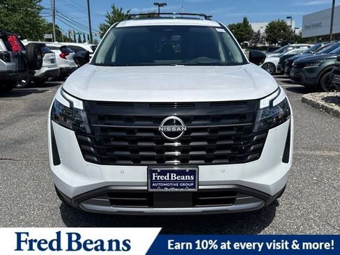 New 2026 Nissan Pathfinder Platinum w/ Cargo Package AWD/4WD image 2