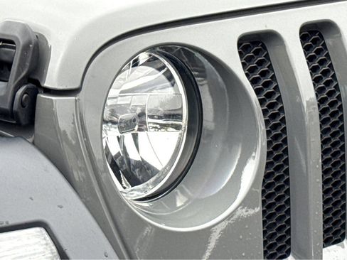 Certified 2023 Jeep Wrangler Sport image 5