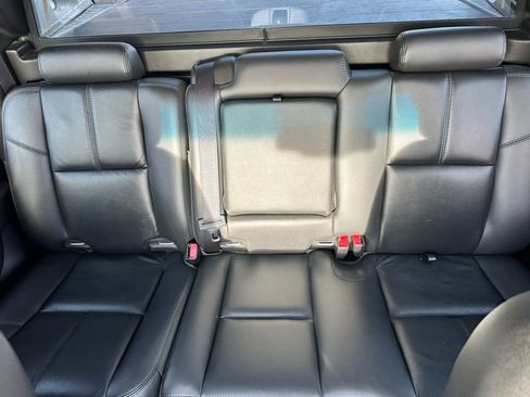 Used 2008 Chevrolet Avalanche LTZ w/ LTZ Preferred Equipment Group image 35