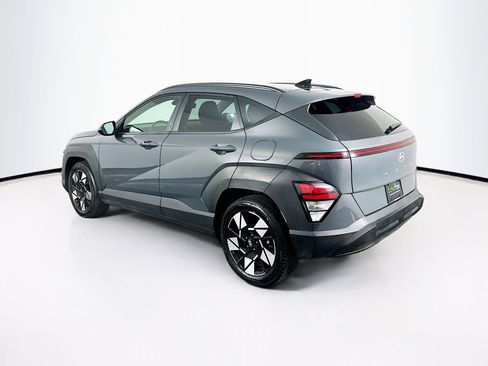Used 2025 Hyundai Kona SEL image 5