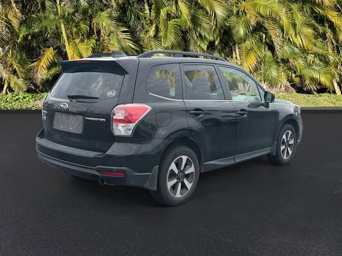 Used 2018 Subaru Forester 2.5i Limited AWD/4WD image 4