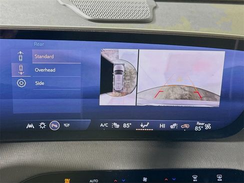 Used 2025 Buick Enclave Preferred image 12