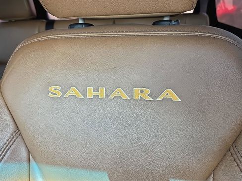 Used 2014 Jeep Wrangler Unlimited Sahara w/ Mopar Chrome Edition Group image 13