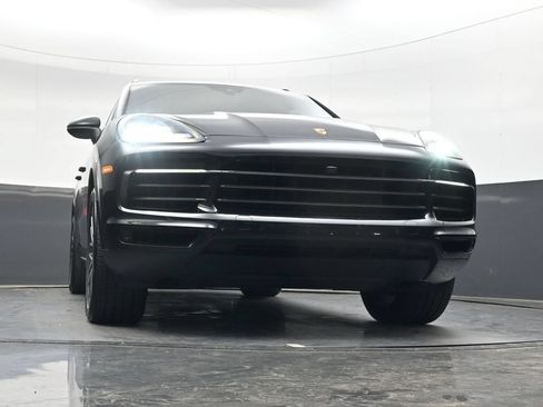 Used 2019 Porsche Cayenne AWD/4WD image 51