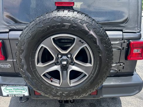 Used 2018 Jeep Wrangler Unlimited Sport S AWD/4WD image 21