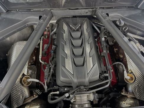 Used 2024 Chevrolet Corvette Stingray Preferred Cpe w/ Z51 Performance Package RWD image 29