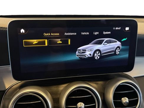Used 2023 Mercedes-Benz GLC 300 4MATIC Coupe image 12