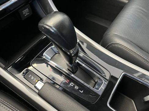 Used 2016 Honda Accord EX-L image 17