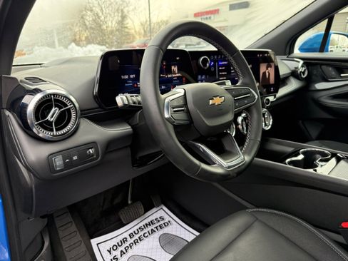 Used 2024 Chevrolet Blazer EV LT image 13