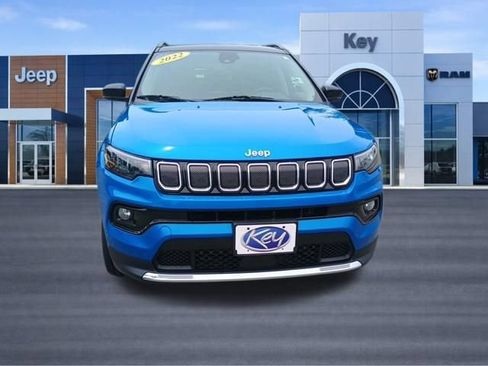 Used 2022 Jeep Compass Limited AWD/4WD image 10