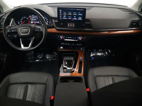 Used 2023 Audi Q5 2.0T Premium w/ Convenience Package image 8