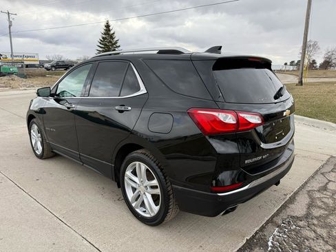 Used 2018 Chevrolet Equinox Premier image 8