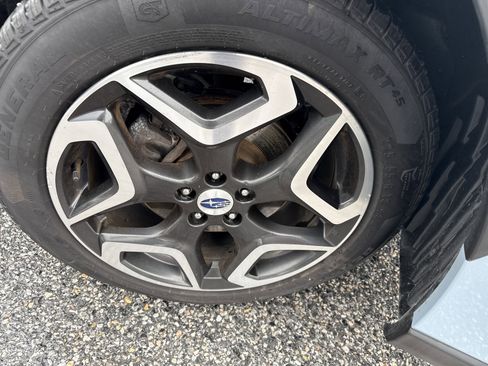 Used 2018 Subaru Crosstrek 2.0i Limited image 8