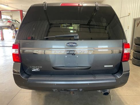 Used 2017 Ford Expedition Limited AWD/4WD image 6