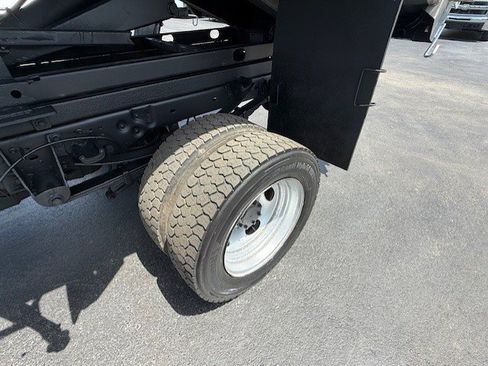 Used 2009 Ford F450 2WD Crew Cab Super Duty image 9