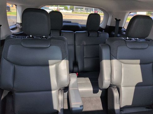 New 2026 Ford Explorer Active w/ Active Comfort Package AWD/4WD image 11