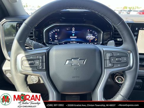 Certified 2024 Chevrolet Silverado 1500 RST w/ Convenience Package II AWD/4WD image 20