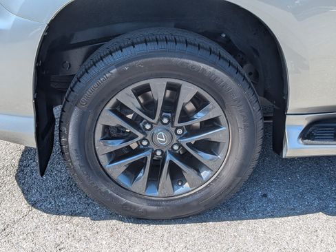 Used 2020 Lexus GX 460 Premium w/ Premium Package AWD/4WD image 9
