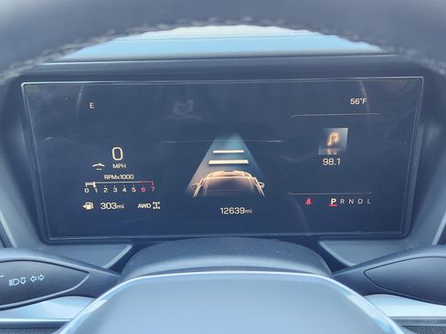 Used 2025 GMC Terrain Elevation image 22