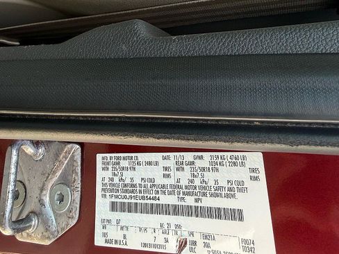 Used 2014 Ford Escape Titanium FWD image 25
