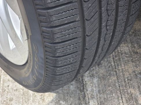 Used 2018 Tesla Model S 75D image 37