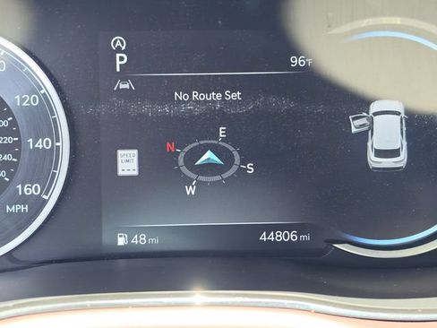 Used 2024 Genesis GV70 2.5T w/ Advanced Package AWD/4WD image 45