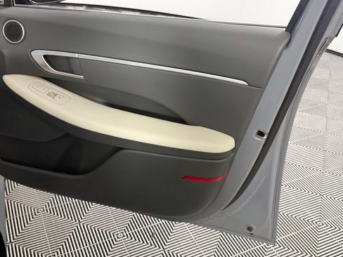 Used 2024 Hyundai Sonata SEL FWD image 33