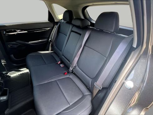 Certified 2024 Kia Seltos EX FWD image 18