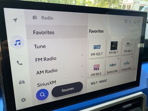 Certified 2025 Toyota Tacoma TRD Sport image 24