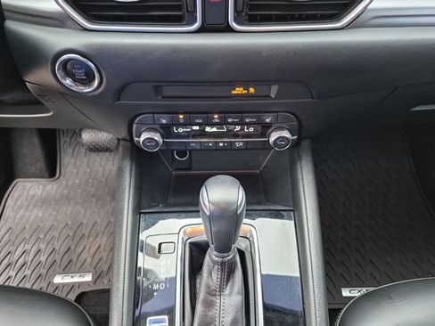 Used 2019 MAZDA CX-5 Touring image 41