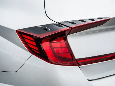 Used 2022 Hyundai Sonata Sport FWD image 8