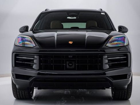 New 2026 Porsche Cayenne image 6