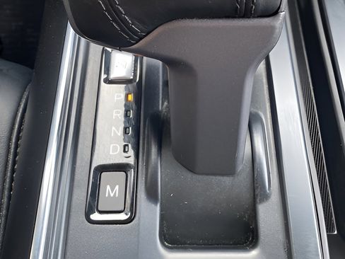 Certified 2022 Ford F150 Raptor w/ Equipment Group 801A High image 29