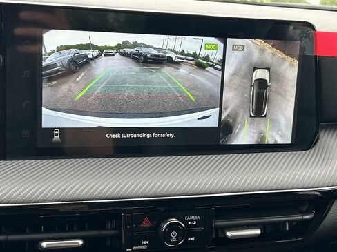 New 2026 Nissan Kicks SR FWD image 31