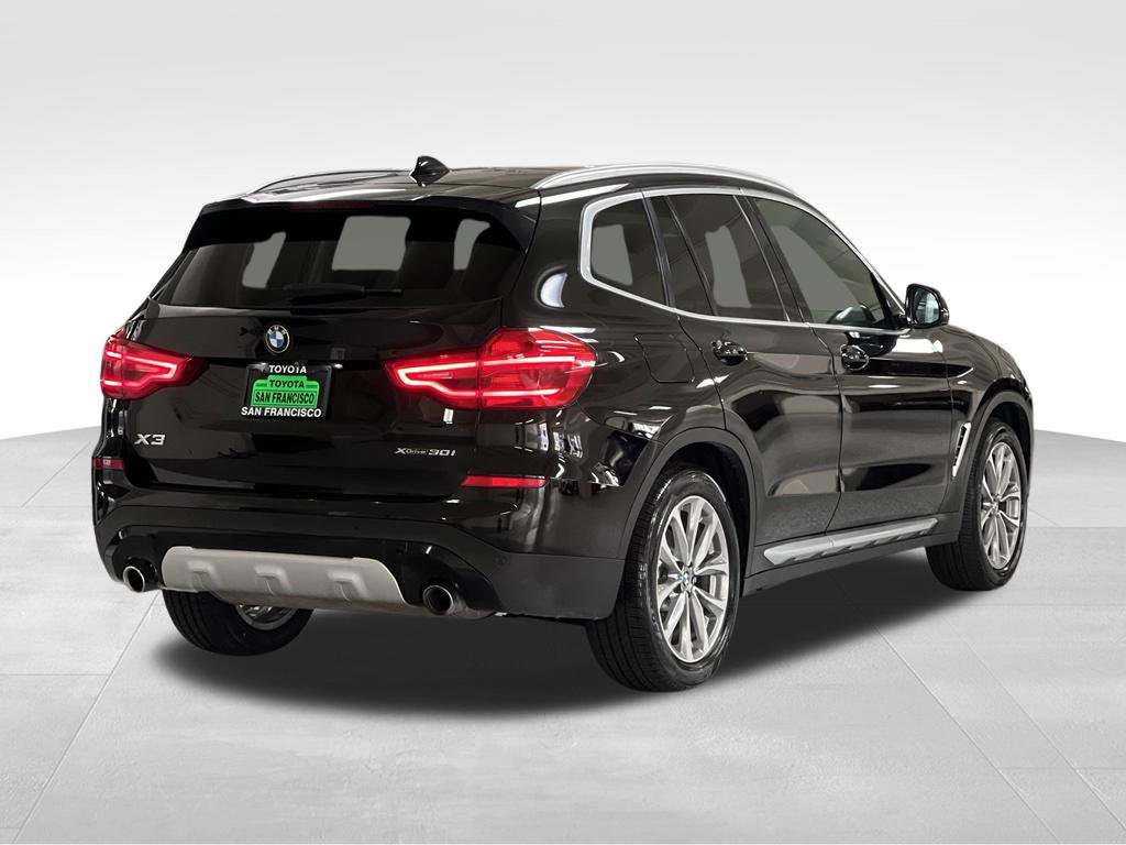 Used 2019 BMW X3 xDrive30i w/ Driving Assistance Package AWD/4WD image 5