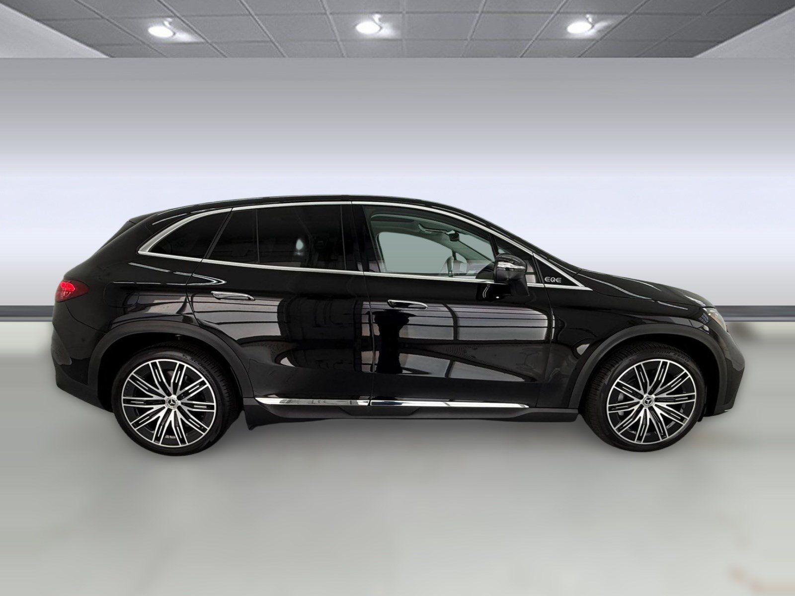 Certified 2023 Mercedes-Benz EQE 500 4MATIC SUV image 7