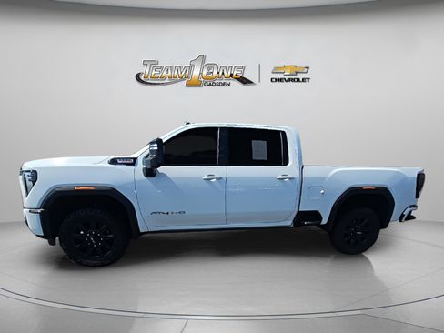 Used 2024 GMC Sierra 2500 AT4 w/ AT4 Premium Plus Package image 10