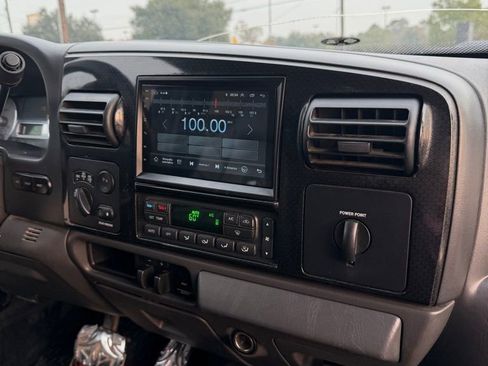 Used 2006 Ford F250 image 15