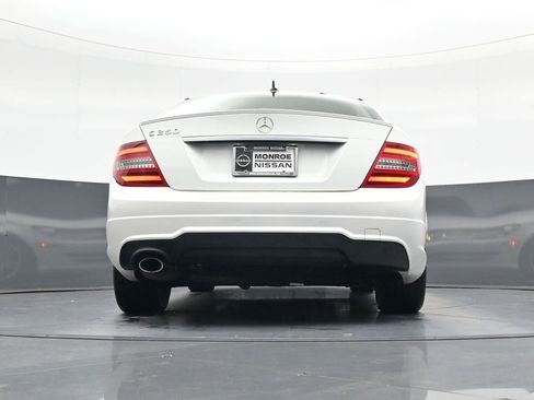 Used 2013 Mercedes-Benz C 250 Sedan image 22