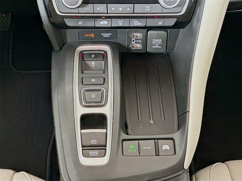 Certified 2019 Honda Insight Touring image 19