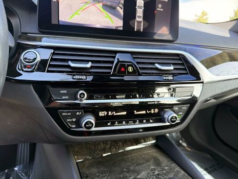 Certified 2023 BMW 530i w/ Convenience Package RWD image 25