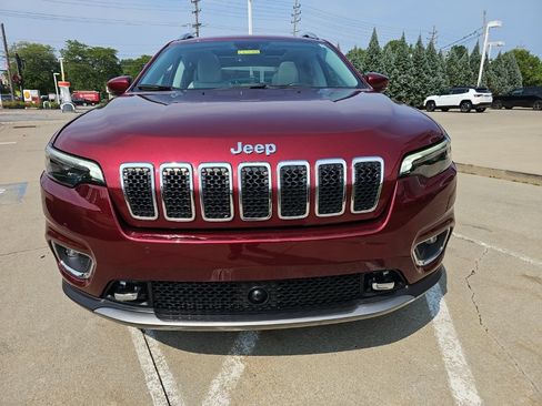 Used 2021 Jeep Cherokee Limited w/ Elite Package AWD/4WD image 6