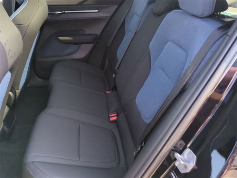 New 2025 Volvo EX30 Plus w/ Protection Package Premier image 18