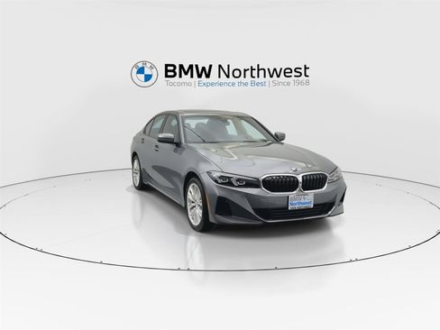Used 2023 BMW 330i xDrive Sedan w/ Premium Package AWD/4WD image 6